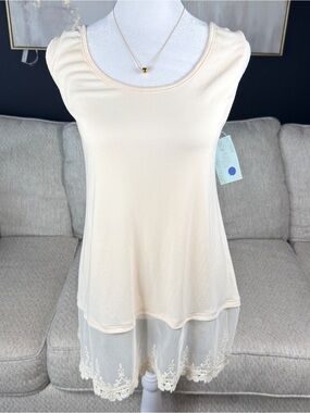 Women's Cream Lace-Trim Tank Camisole